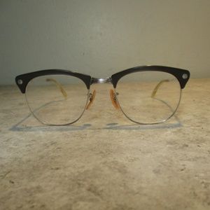VTG 1/10 12k GF Horn rimmed brow line eyeglasses